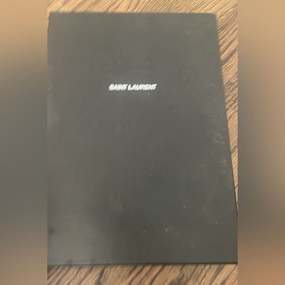 ysl pouch monograme grain de poudre tech used one time great condition like new - Picture 5 of 6